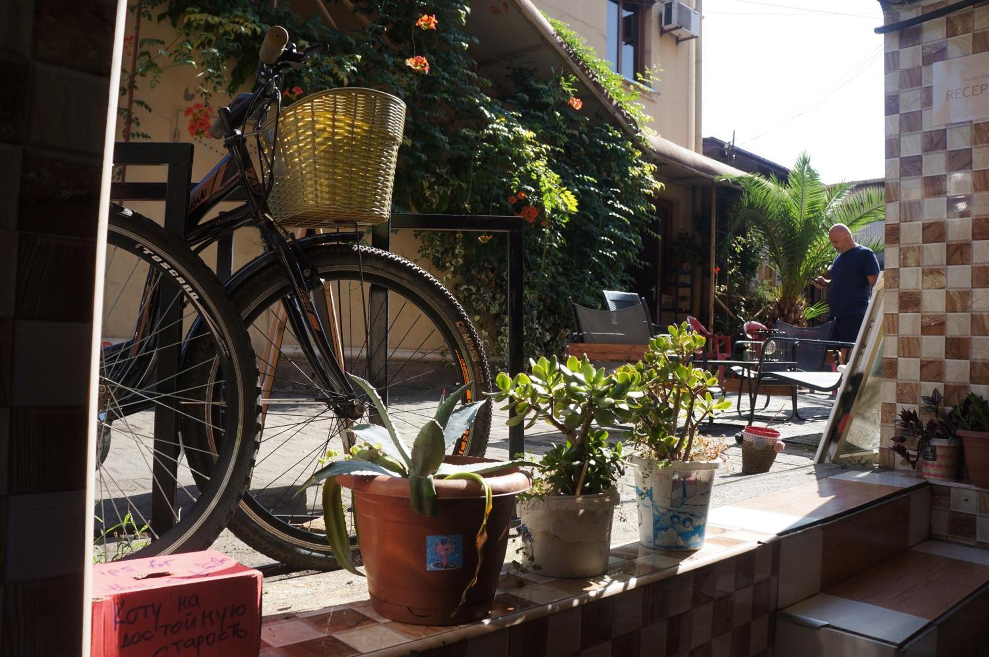 Harmony Backpackers Hostel Batumi Eksteriør billede