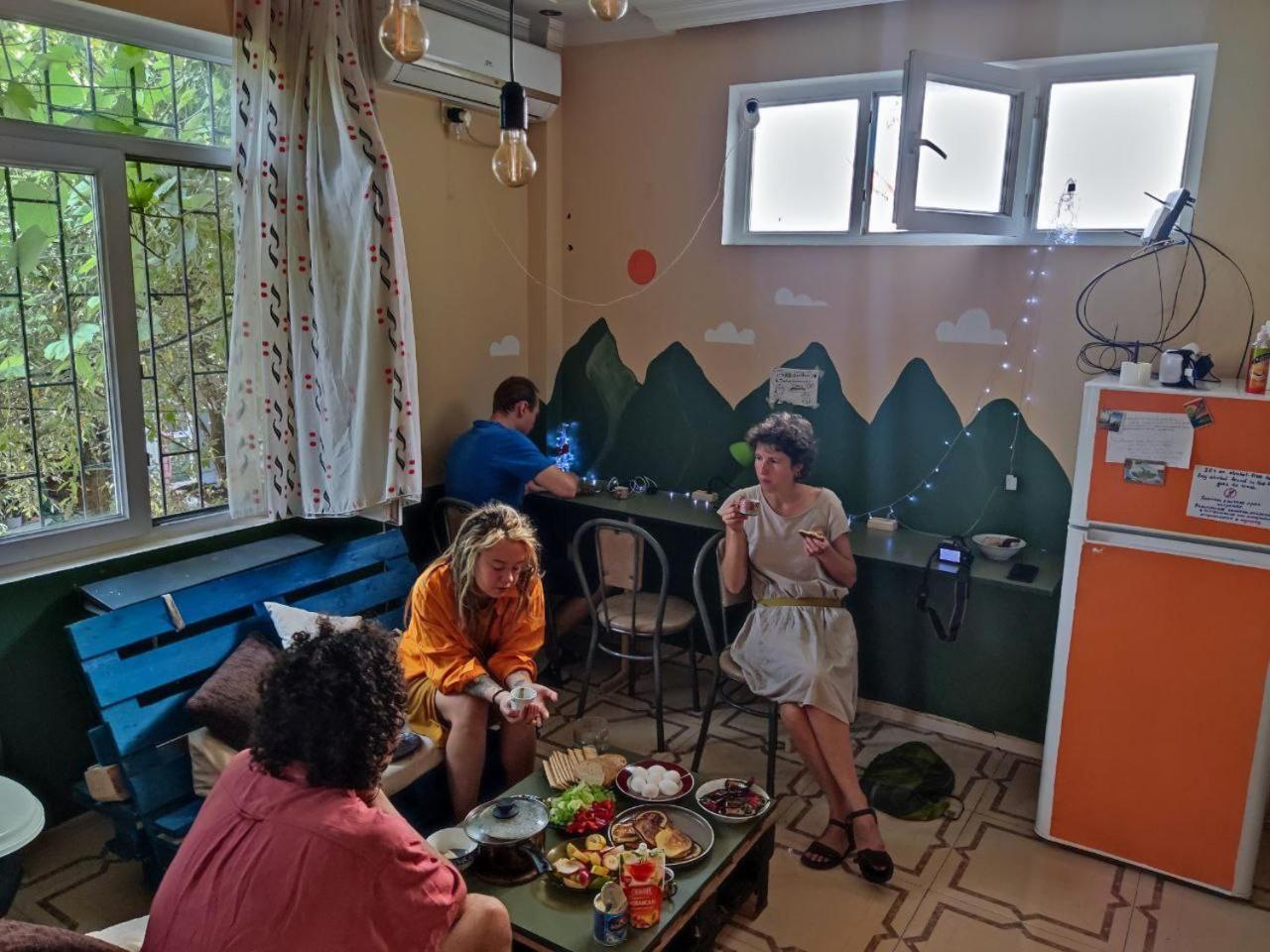 Harmony Backpackers Hostel Batumi Eksteriør billede